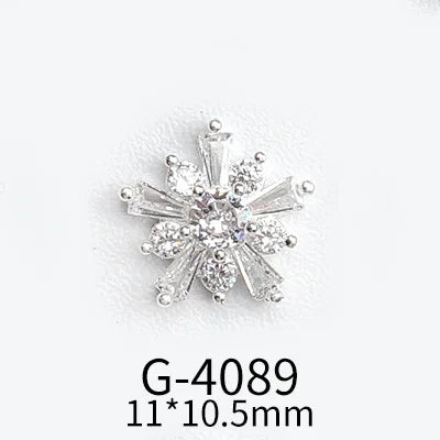 CHS015  Christmas Nail Art Zircon Charms 3D Snowflake Nail Glitter Sticker Supplies Accessories Shiny Xtmas Nail Rhinestones Jewelry