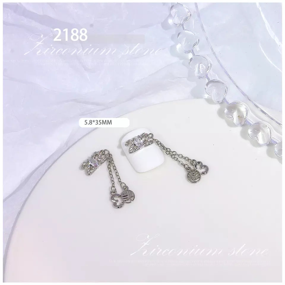 NZJ029 Nails Art Zircon Gold Metal Nails Designers Charms Luxury Flexible Press On Alloy New Year's nail accessories 2023