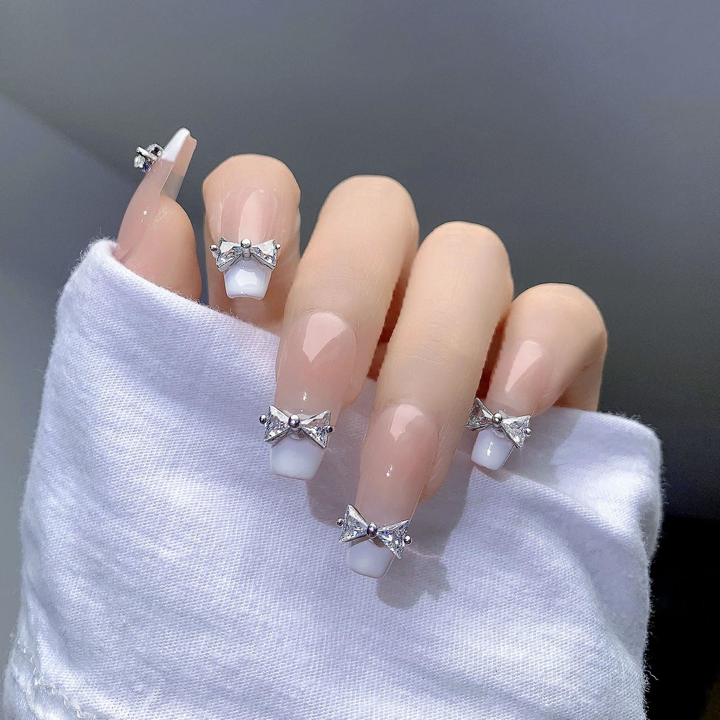 NZJ002 New Rhinestone Alloy Zircon Nail Art Decoration Bow Knot Diamond Jewelry