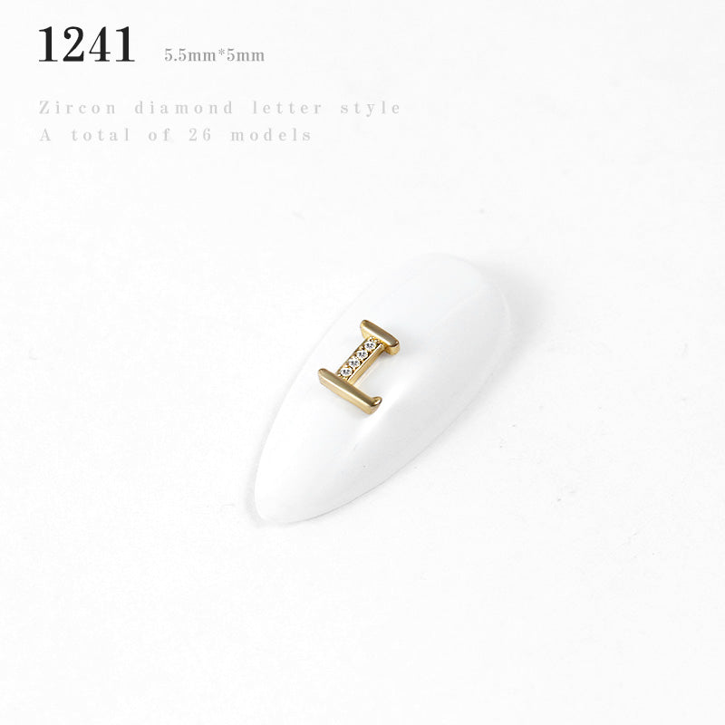 NZJ056 Alloy Crystal Nail Rhinestones 3d Charm 26 letters Decorations Metal Studs Zircon jewelry For DIY Nail Art
