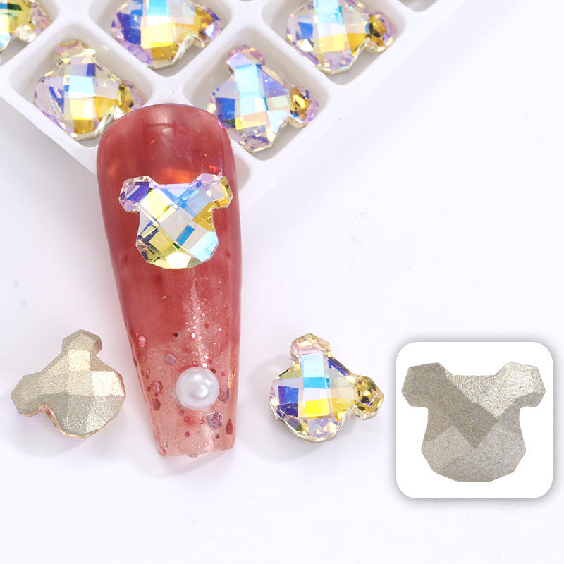 Nail Art Zircon Smart Bear Beating Preserving 3D Nail Jewelry Bear Christmas series 3D fancy shaped crystal stone pointback