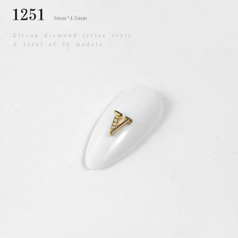 NZJ056 Alloy Crystal Nail Rhinestones 3d Charm 26 letters Decorations Metal Studs Zircon jewelry For DIY Nail Art