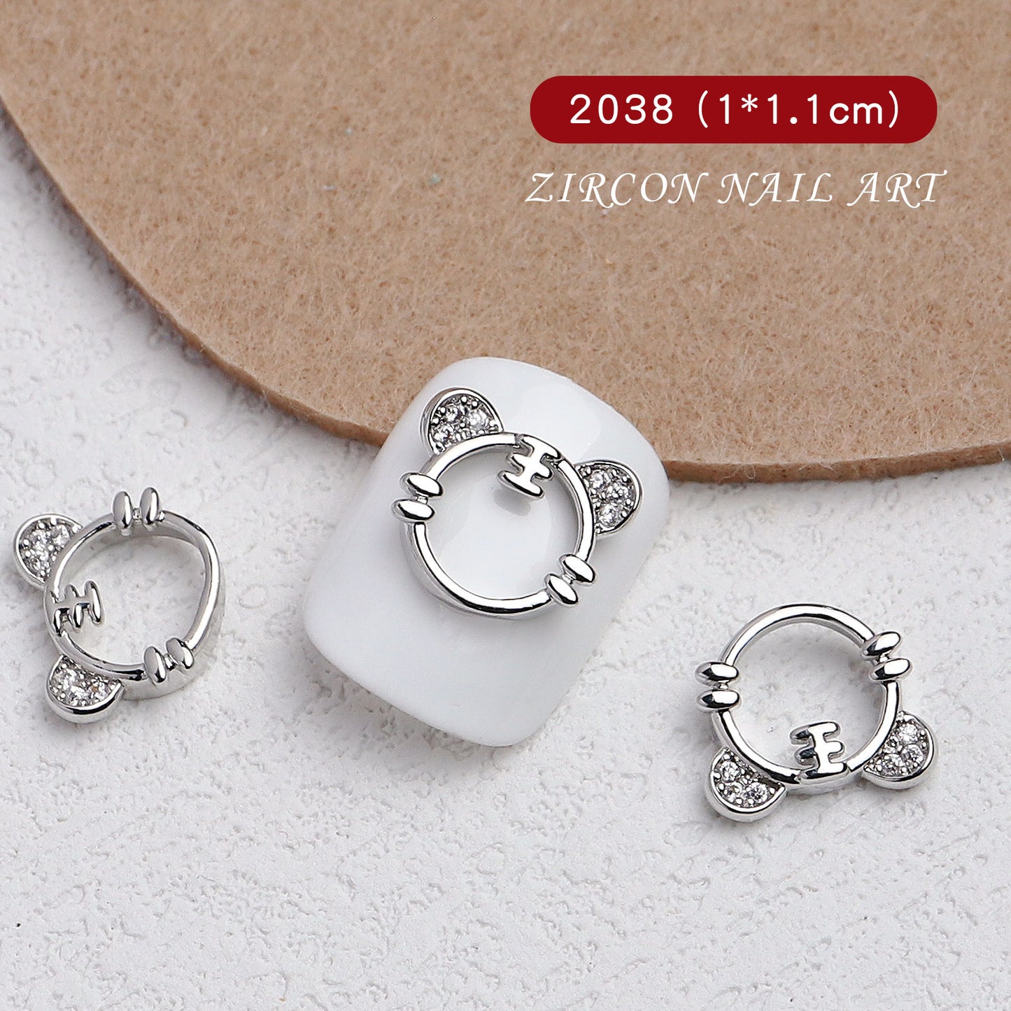 NZJ055 Nail Art Tiger Year Jewelry New Year Rhinestone Super Flash Zircon Rich Fortune Lucky Cat Nail Decoration
