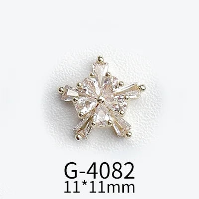 CHS015  Christmas Nail Art Zircon Charms 3D Snowflake Nail Glitter Sticker Supplies Accessories Shiny Xtmas Nail Rhinestones Jewelry