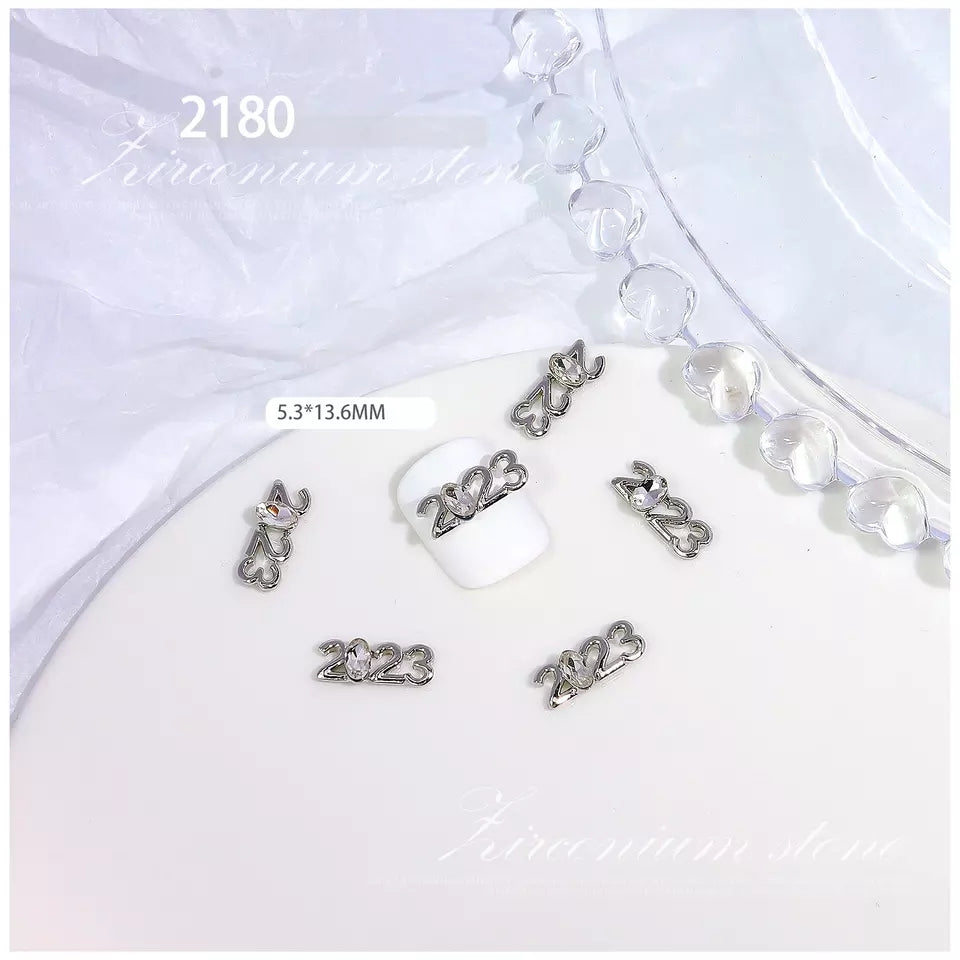NZJ029  Nails Art Zircon Gold Metal Nails Designers Charms Luxury Flexible Press On Alloy New Year's nail accessories 2023